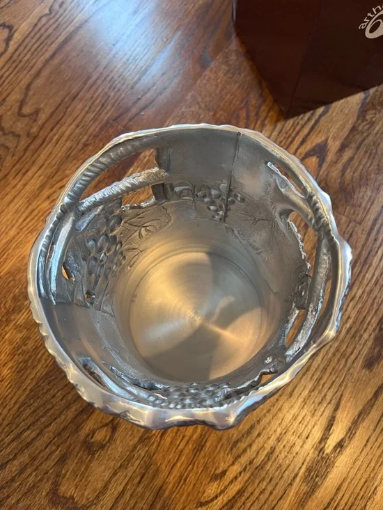 Arthur Court Grapes Pattern Utensil Holder 2002 - Picture 2 of 8